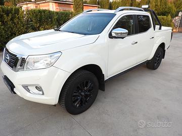 Nissan NAVARA 4WD