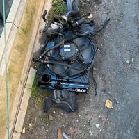 Radiatore e ossatura anteriore BMW E91