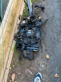Radiatore e ossatura anteriore BMW E91