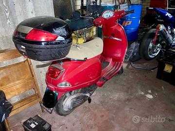 Piaggio Vespa 150 LX - 2007