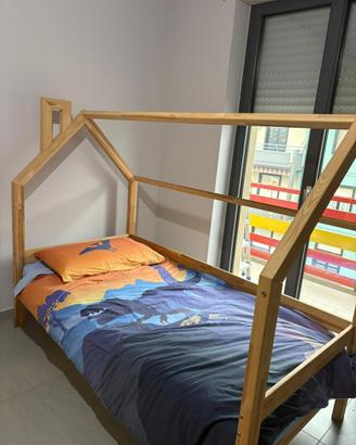 Letto MON LI CABANE in legno a casetta
