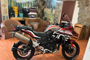 BENELLI TRK 502x