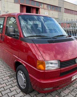 Volkswagen Transporter 2.5 Benzina 7 posti Caravel