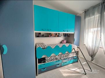 Cameretta con cabina armadio e  accessori