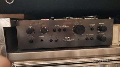 amplificatore Akai Am 2200