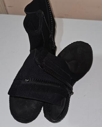 Calzari  neoprene Cressi Tall da 3,5 mm. Misura L