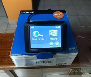 Navigatore Garmin Nuvi 255