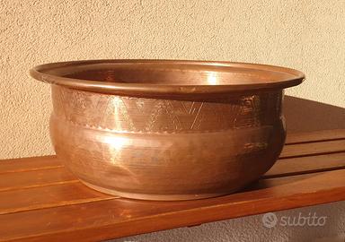 Vaso portafiori in rame