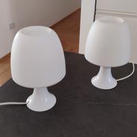 Coppia di lumi da comodino 