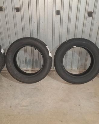 PNEUMATICI NUOVI HANKOOK VENTUS PRIME3 185/60 R15