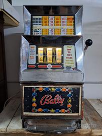 Slot machine Bally