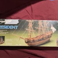 SERGAL PRESIDENT KIT GALEONE IN LEGNO