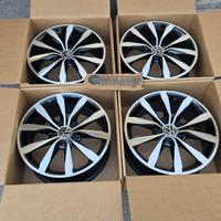 Cerchi in lega volkswagen golf raggio 17 originali