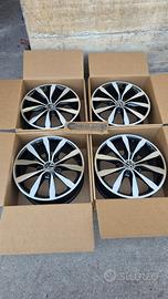 Cerchi in lega volkswagen golf raggio 17 originali
