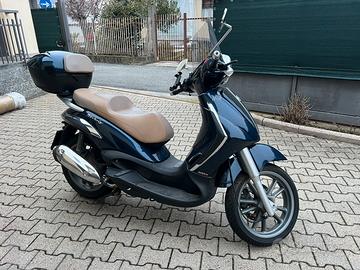 Beverly 300 km 16.000