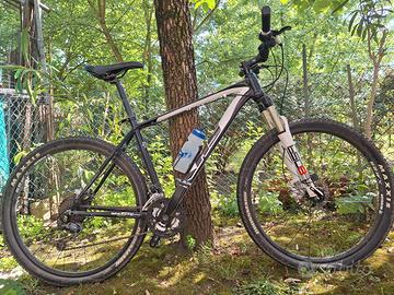 Mountain Bike 27.5” KHS – Cambio Shimano, freni a 