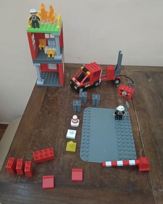 caserma pompieri lego duplo 