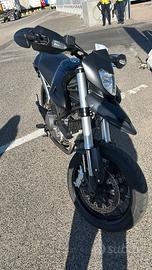 Ducati Hypermotard 796 - 2011