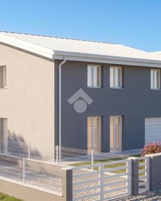 PORZIONE DI TRIFAMILIARE A FERRARA