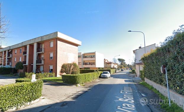 Bilocale in zona comoda con balcone