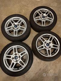 Set 4 Cerchi in Lega 15" Originali Ford Fiesta