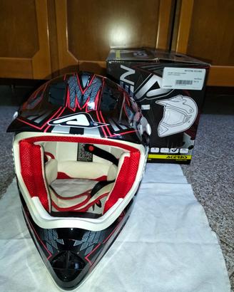 casco integrale Acerbis per motocross 