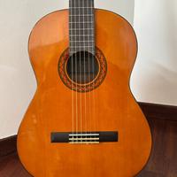 Chitarra acustica classica, Yamaha C40