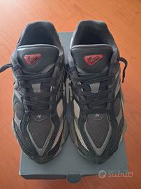 New Balance U9060BLK 391\2