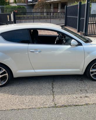 Alfa Romeo Mito 1.4 turbo GPL 120CV