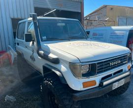 Toyota Land cruiser cinesino