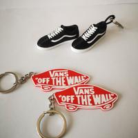 portachiavi simbolo e scarpa VANS
