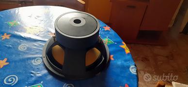 Sub woofer