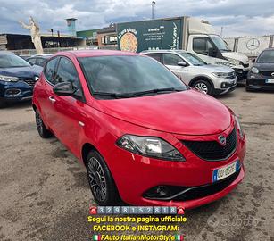 Lancia Ypsilon 1.0 FireFly 5 porte S&S Hybrid Ecoc