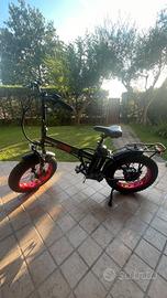 Bici elettrica argento minimax gt