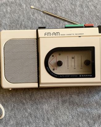 SANYO – Radio registratore AM-FM