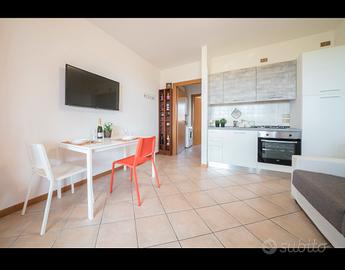 Bilocale Desenzano aprile-settembre