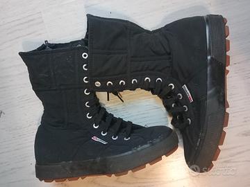 stivaletti Superga numero 37.5 neri