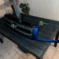 Mascherina toyota rav4 2a serie 2000/2006