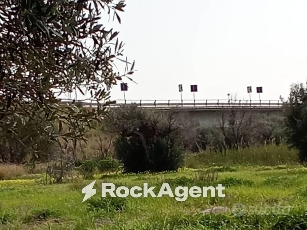 Terreno di 3600 m² a Siderno - Vista 2