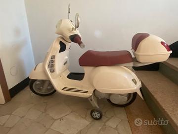 Vespa elettrica cheap peg perego