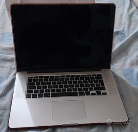 Macbook Pro 15"