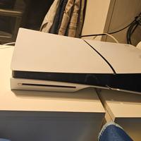 Ps5 Slim Disc con 2 joyoad e giochi
