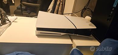 Ps5 Slim Disc con 2 joyoad e giochi