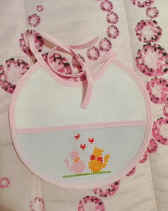 Bavetta neonata ricamata a mano 