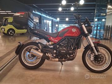 Benelli Leoncino 500 TRAIL