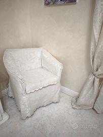 elegante poltrona da camera 