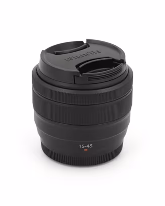 Fujinon XC 15-45mm f/3.5-5.6 OIS PZ - Black