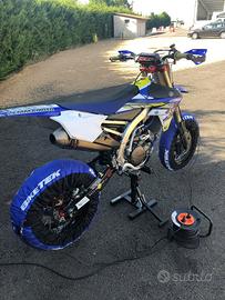 Yamaha 450 motard pista