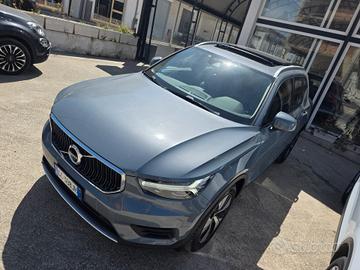 Volvo XC40 D3 R-design Tettuccio apr. HARMAN kardo