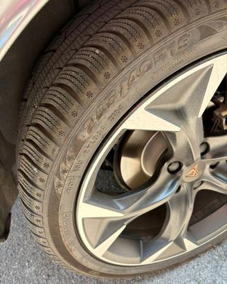Pneumatici Invernali 245/45 R 19